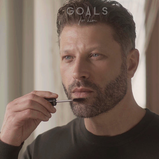 Gel para cubrir canas en barba y cejas de forma temporal